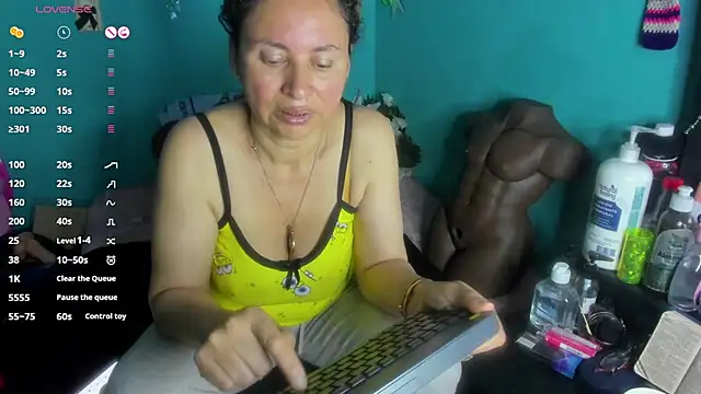 SheraHadee online show from May 5, 10:40 am
