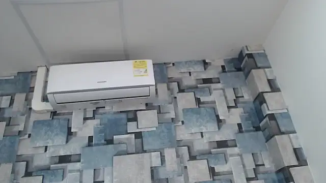 angel dthroatt online show from December 18, 12:09 pm