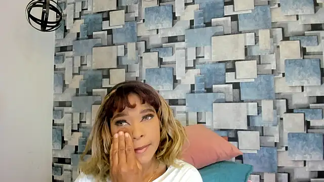 angel dthroatt online show from April 23, 12:11 pm