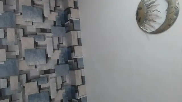 angel dthroatt online show from December 20, 12:08 pm