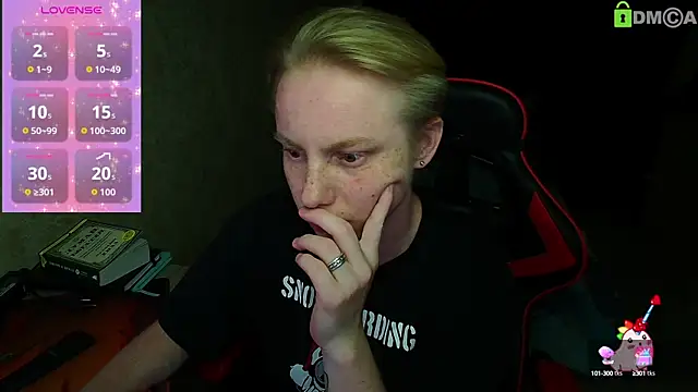 Alexis Gordon online show from September 19, 7:07 pm