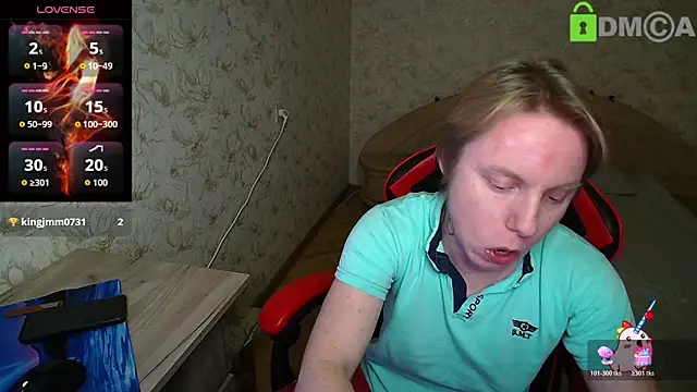 Alexis Gordon online show from December 15, 10:59 pm