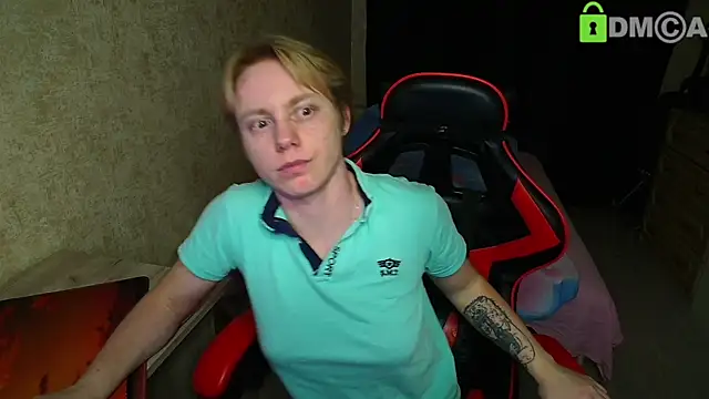 Alexis Gordon online show from November 15, 9:19 pm