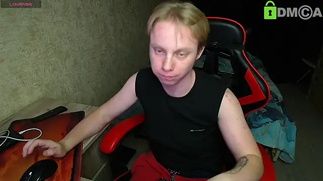 Alexis Gordon online show from October 6, 8:42 pm