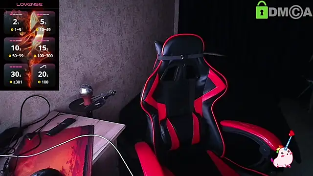 Alexis Gordon online show from October 17, 8:10 pm