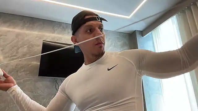 Frank heaven01 online show from February 9, 7:45 pm