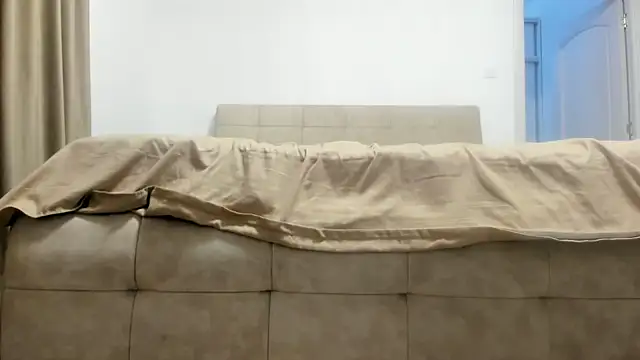 Hottalicia2 online show from February 13, 3:34 pm