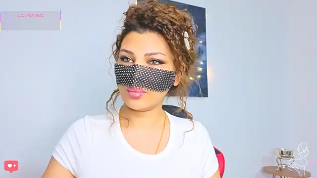Turkish Latina online show from March 29, 10:33 pm