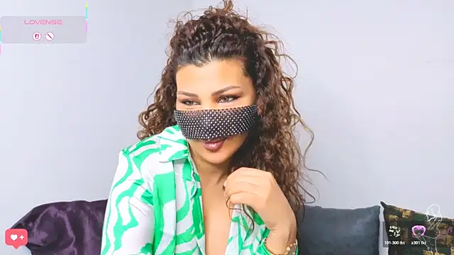 Turkish Latina online show from April 26, 1:52 pm