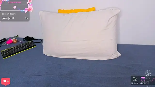 Turkish Latina online show from November 13, 4:27 am