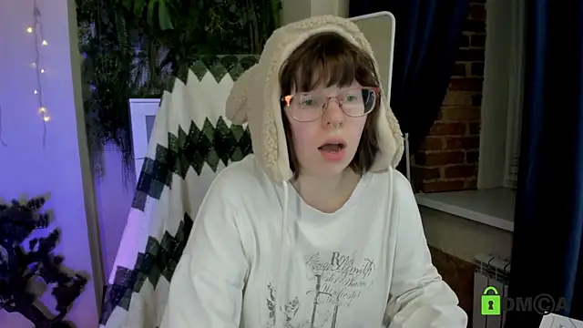 Melissa Wells online show from July 24, 9:22 pm