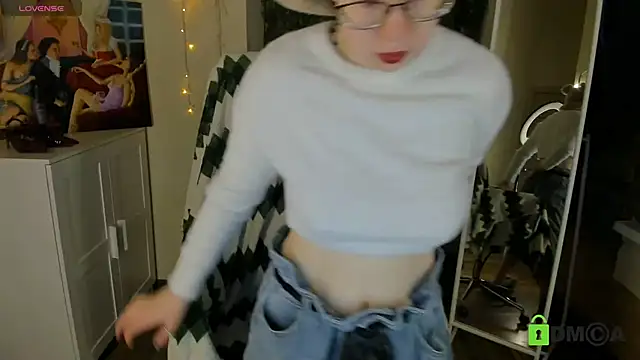 Melissa Wells online show from November 9, 3:16 pm