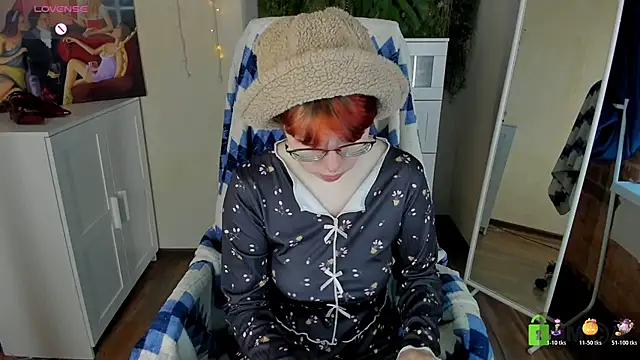 Melissa Wells online show from November 16, 10:42 am