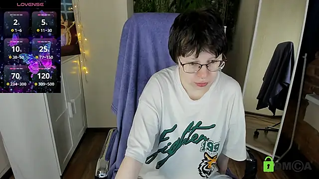 Snapshot of Melissa_Wells chatting on September 30, 8:48 pm Melissa Wells online show from September 30, 8:48 pm