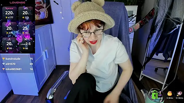 Melissa Wells online show from October 31, 4:31 am