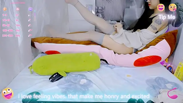 Ly   online show from March 23, 2:55 am