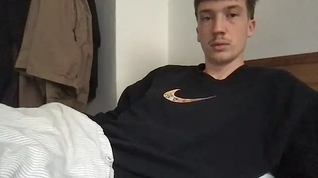 hungandfun05 online show from October 13, 7:43 am