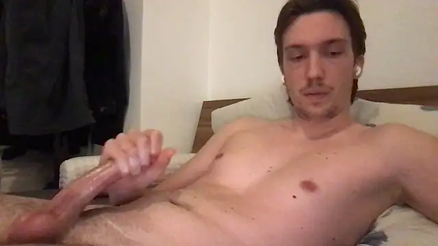 hungandfun05 online show from January 11, 10:16 pm