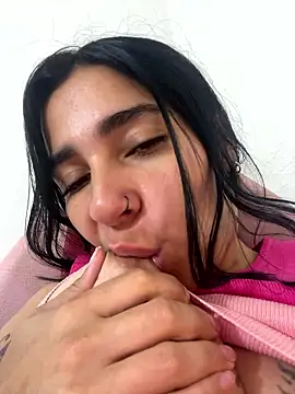 Meganmilk1 online show from January 15, 11:35 am