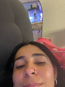 Meganmilk1 online show from December 16, 5:39 pm