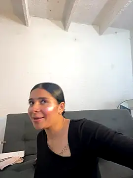 Meganmilk1 online show from November 28, 3:56 pm