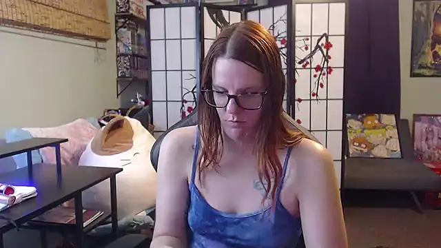 Snapshot of Sarahtineke chatting on May 27, 4:03 pm Sarahtineke online show from May 27, 4:03 pm