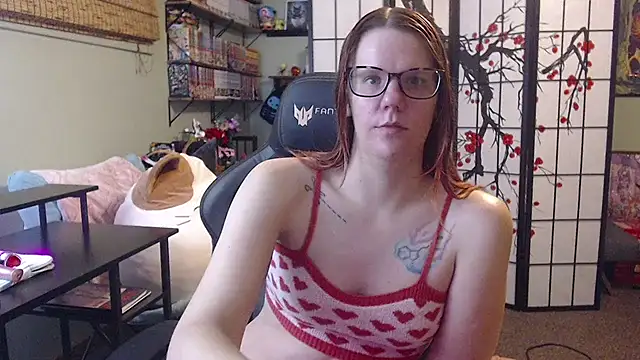 Snapshot of Sarahtineke chatting on May 28, 5:08 pm Sarahtineke online show from May 28, 5:08 pm