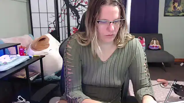 Sarahtineke online show from October 21, 3:11 pm