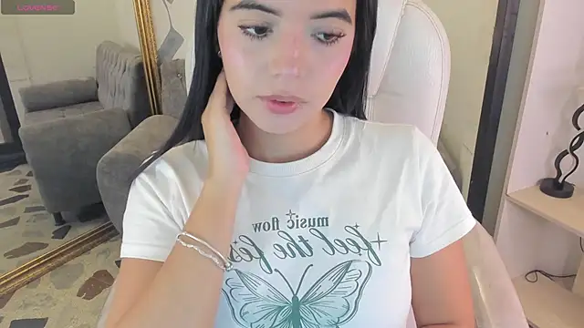 NicolRoss  online show from May 21, 2:14 pm