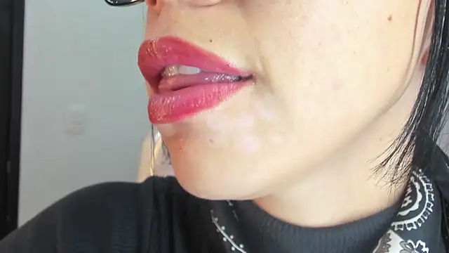 Katty mouth online show from December 20, 10:01 pm