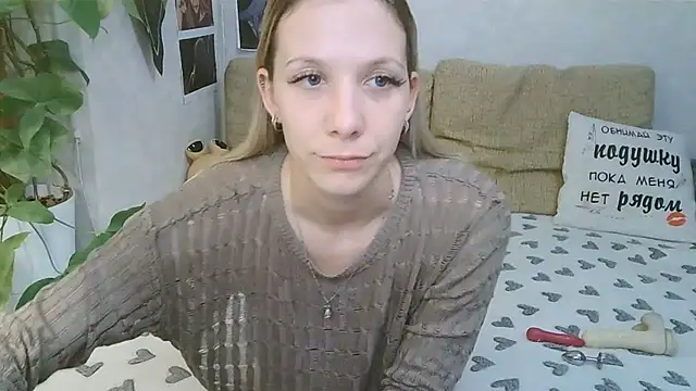 -GoldenGirl- online show from May 11, 4:04 pm