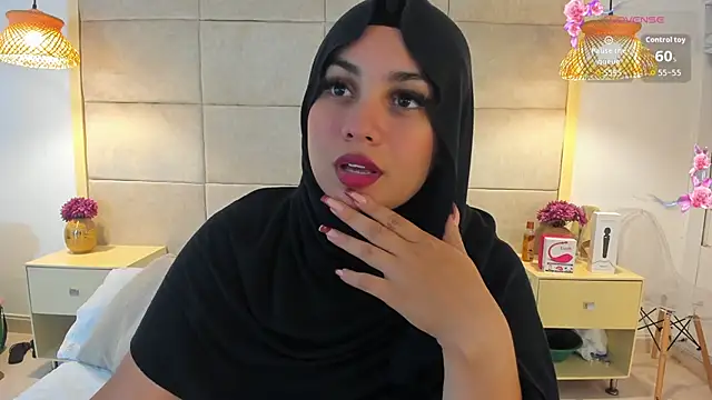 Snapshot of _anjum_ chatting on September 16, 12:17 pm anjum online show from September 16, 12:17 pm