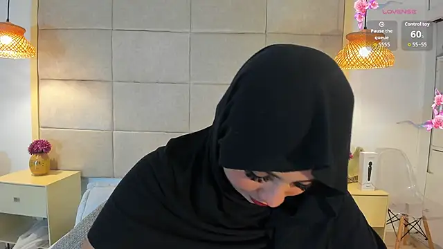 Snapshot of _anjum_ chatting on October 29, 11:42 am anjum online show from October 29, 11:42 am