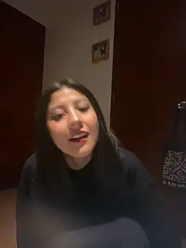 BubbleGumm  online show from March 3, 11:56 pm