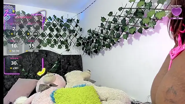 Snapshot of PaulinaSwan chatting on November 25, 4:24 am PaulinaSwan online show from November 25, 4:24 am