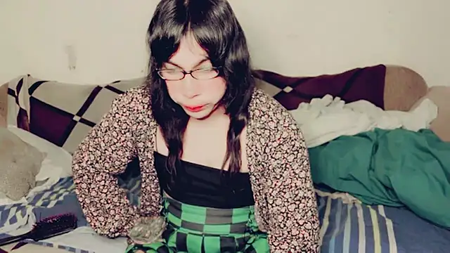 evelyntvsexy online show from March 14, 4:43 am