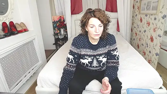 AmiHotGranny online show from February 20, 1:13 pm