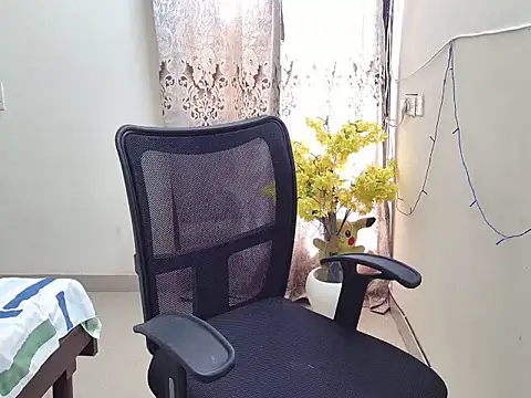 tanvi-00 online show from September 14, 6:25 am