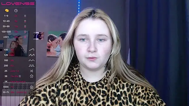 Light Luna online show from November 19, 4:07 pm