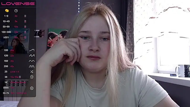 Light Luna online show from October 26, 7:20 am