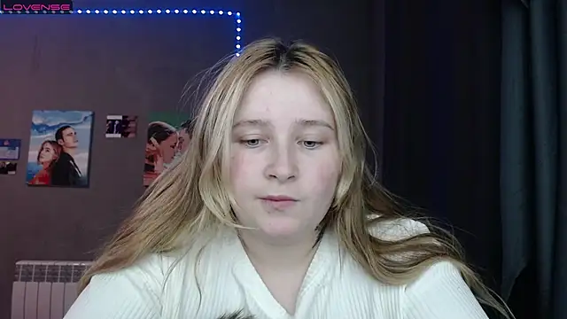 Light Luna online show from November 28, 2:17 pm