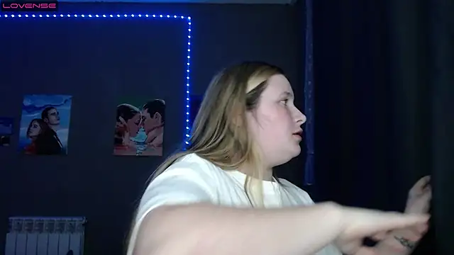 Light Luna online show from October 11, 1:45 pm