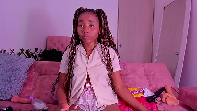 kimmysantoo online show from September 18, 2:03 am