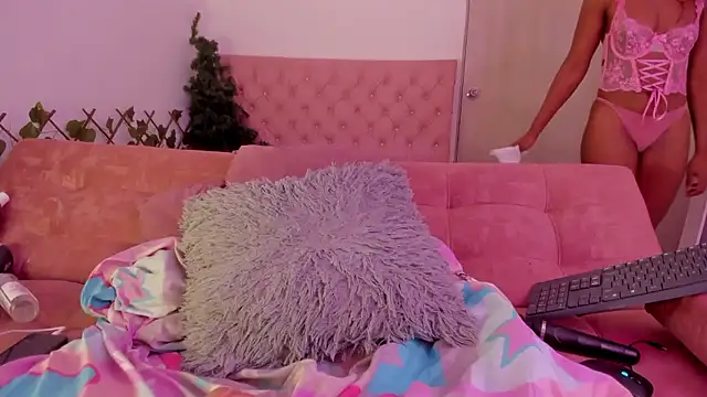 kimmysantoo online show from January 13, 1:53 am