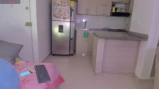 kimmysantoo online show from May 31, 8:42 am