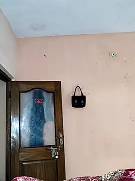 Snapshot of Luv_Adite20 chatting on October 10, 6:03 am Luv Adite20 online show from October 10, 6:03 am