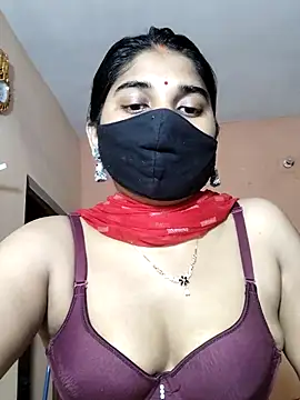 Snapshot of Luv_Adite20 chatting on October 1, 10:35 pm Luv Adite20 online show from October 1, 10:35 pm