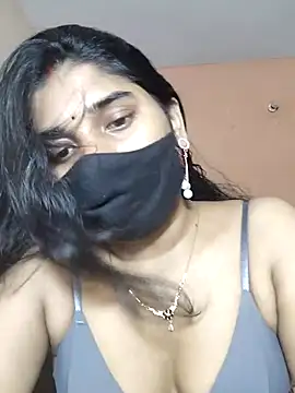 Snapshot of Luv_Adite20 chatting on October 7, 6:20 pm Luv Adite20 online show from October 7, 6:20 pm