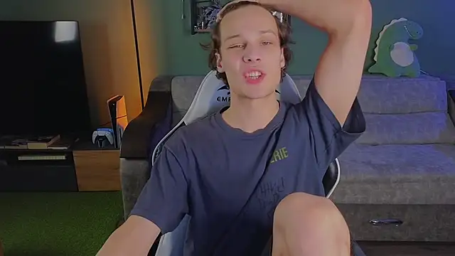 TeddyLiLboy online show from October 19, 2:42 pm