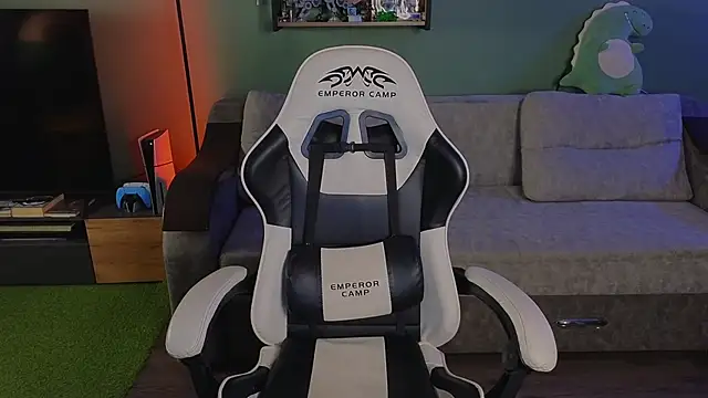 TeddyLiLboy online show from October 15, 7:00 pm